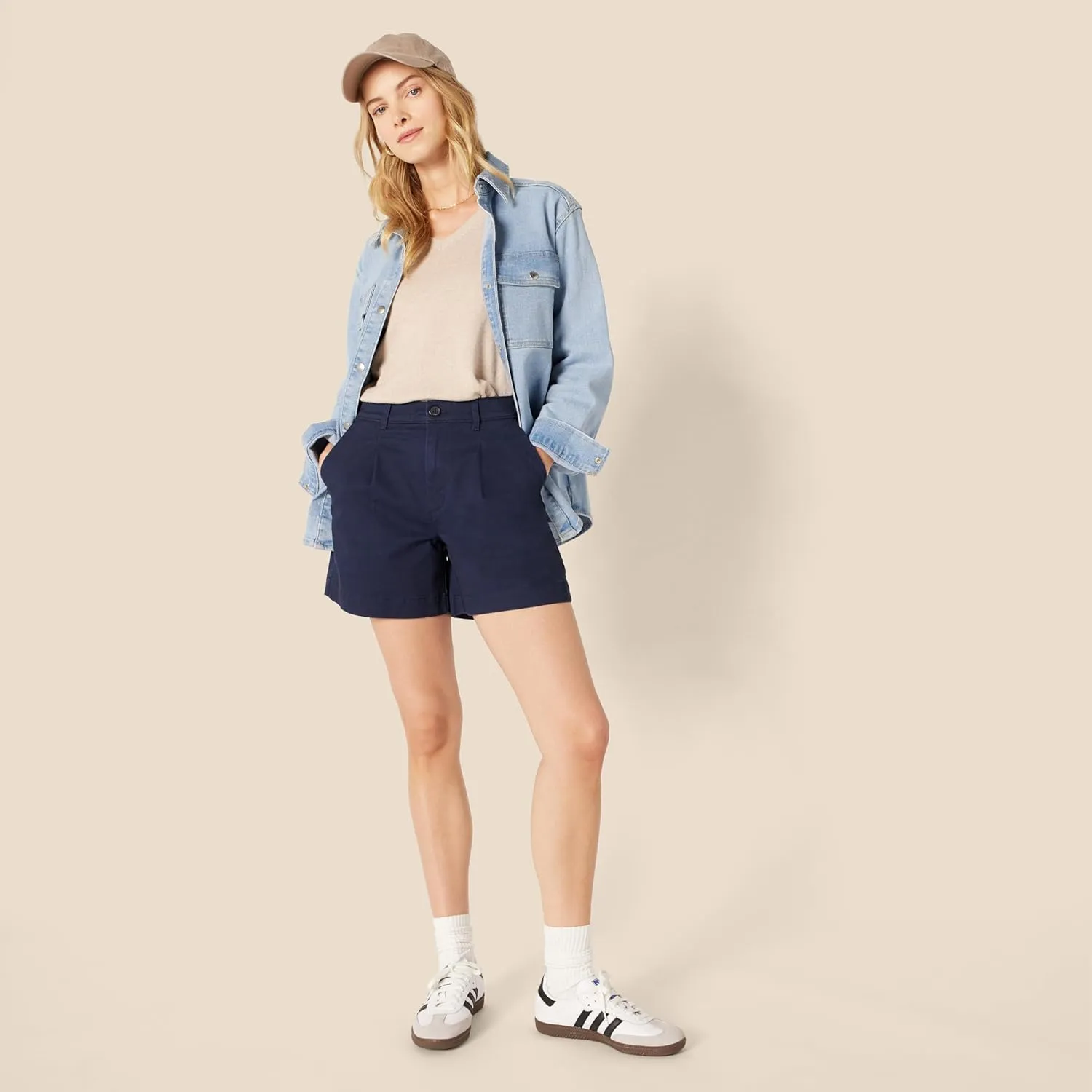 Amazon Essentials Women's High-Rise Relaxed-Fit Elastic Back Short