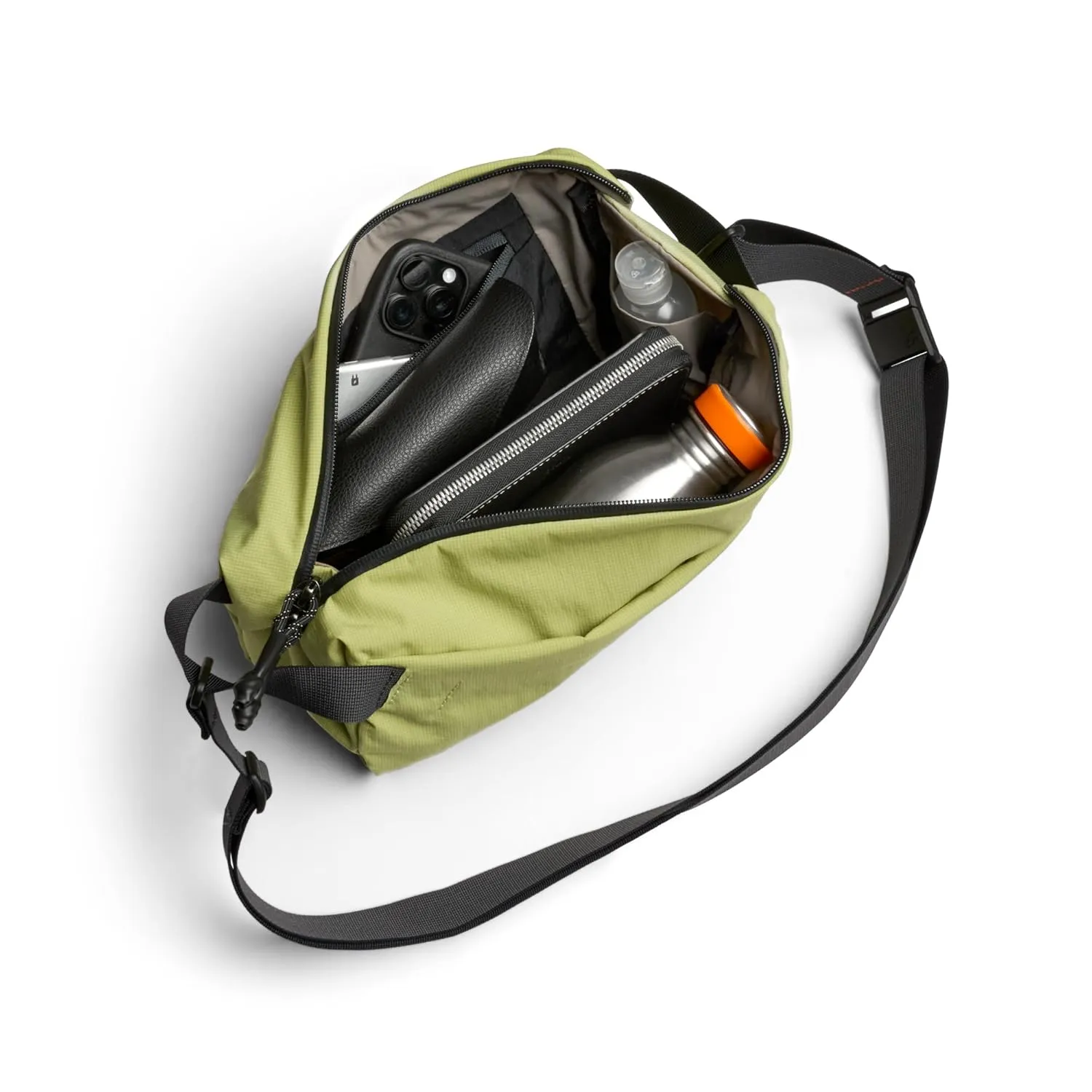 Bellroy Lite Sling (lightweight crossbody bag) - Kiwi