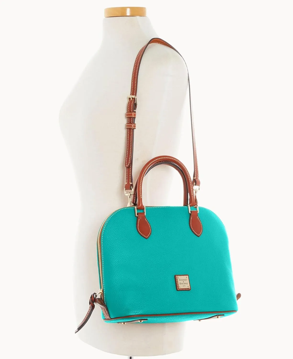 Dooney & Bourke Women's Domed Satchel in Pebble Grain Leather, Large Handbag with Adjustable & Detachable Shoulder Strap