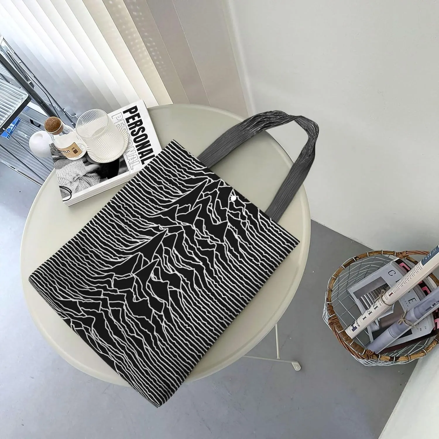 Fun Geometric Lines Green Canvas Totes Bag Shoulder Bags Shopping Crossbody Work Bag 13.8 X 15.4 inch