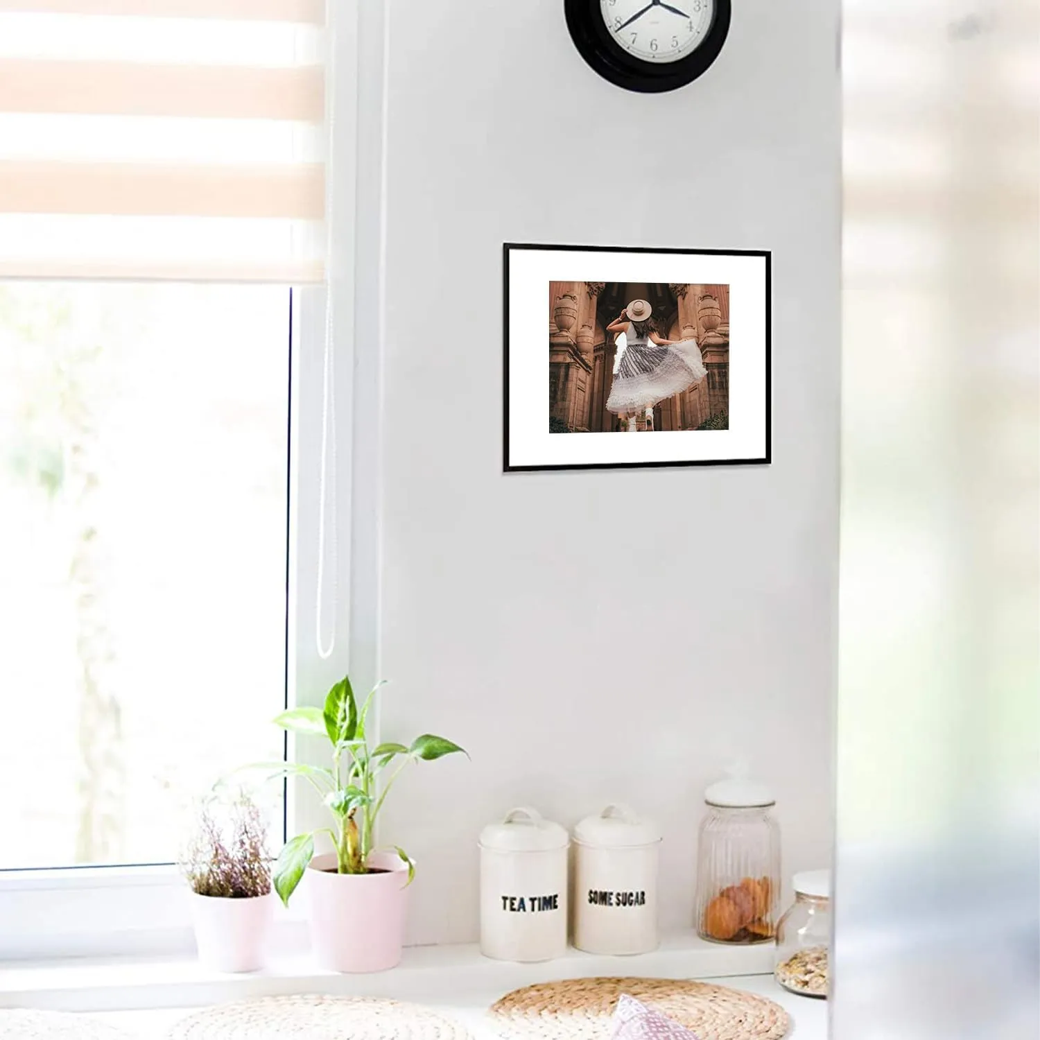 Golden State Art - 11x14 Aluminum Picture Frame - with Mat for 8x10 Photo or Without Mat for 11 x 14 Photo - Real Glass Cover - Simple and Elegant Decor for Wall Mounting - 1 Pack - Black