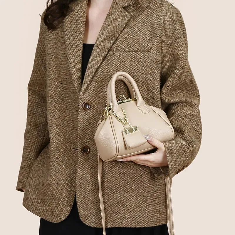 Kiss Lock Purse and Handbags,Vintage Crossbody Bags Mini Kisslock Top-handle Satchel Bags Women Design Clutch Purses