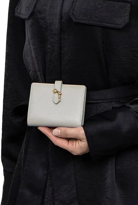 LANVIN en Bleu Women's Contemporary