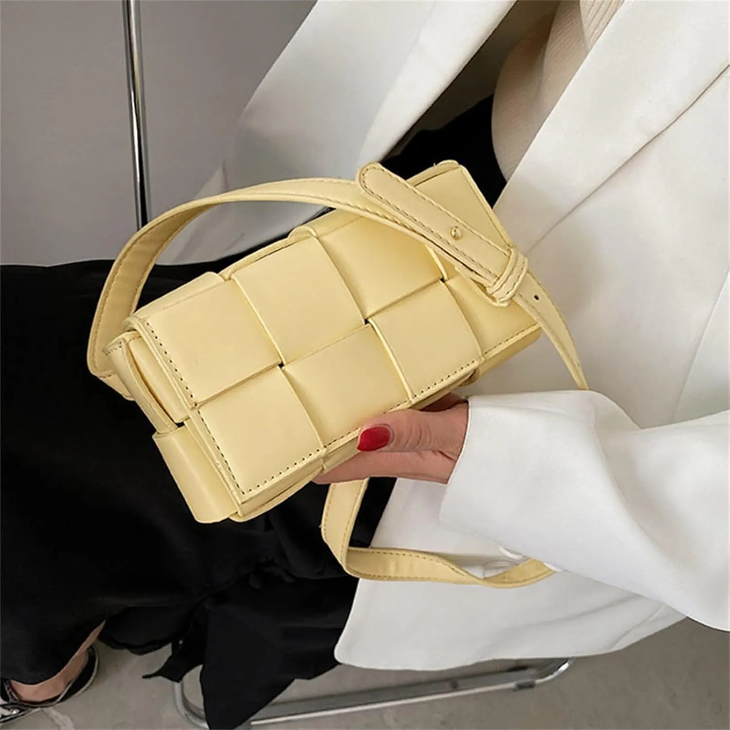 Mini Woven Crossbody Bag for Women, Square Shoulder Handbag Leather Clutch Purse Cute Fanny Packs with Adjustable Belt