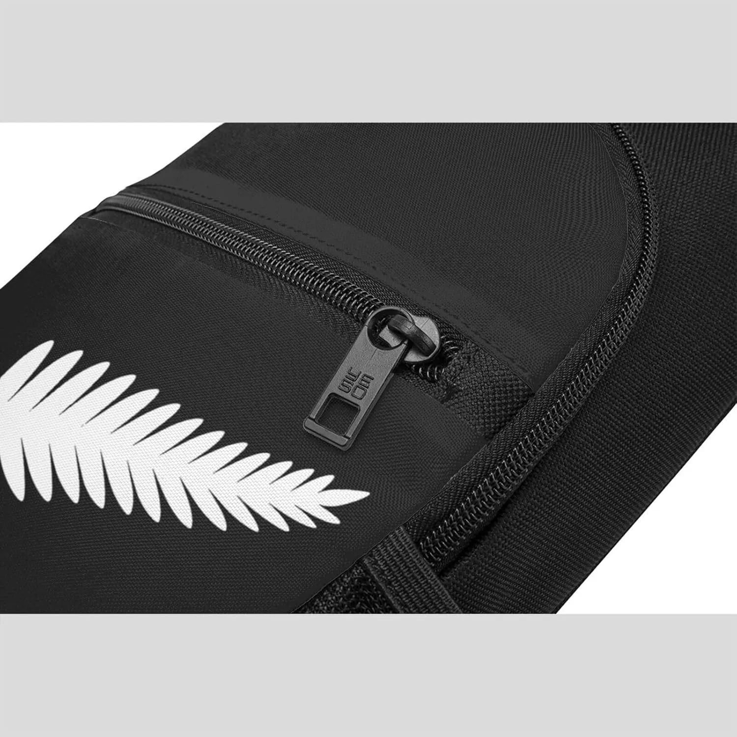 New Zealand Maori Fern Sling Bag Crossbody Backpack Shoulder Casual Daypack Bags for Men Women