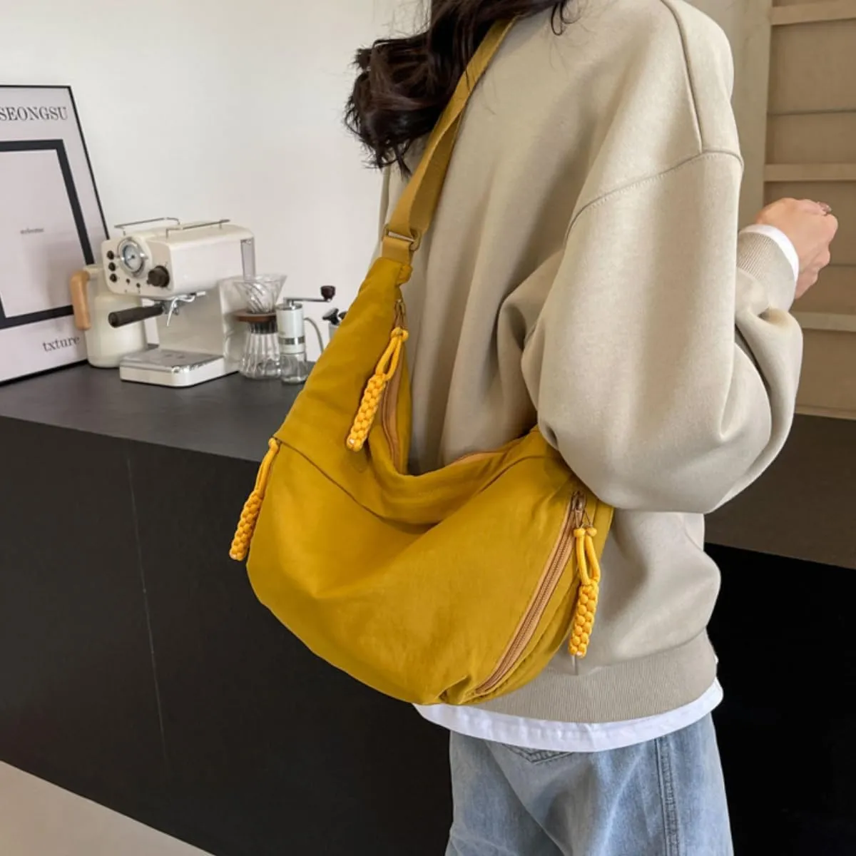 Nylon Crossbody Bags for Women Nylon Crescent Bag Casual Slouchy Shoulder Bags Dumpling Bag with Multi-Pockets