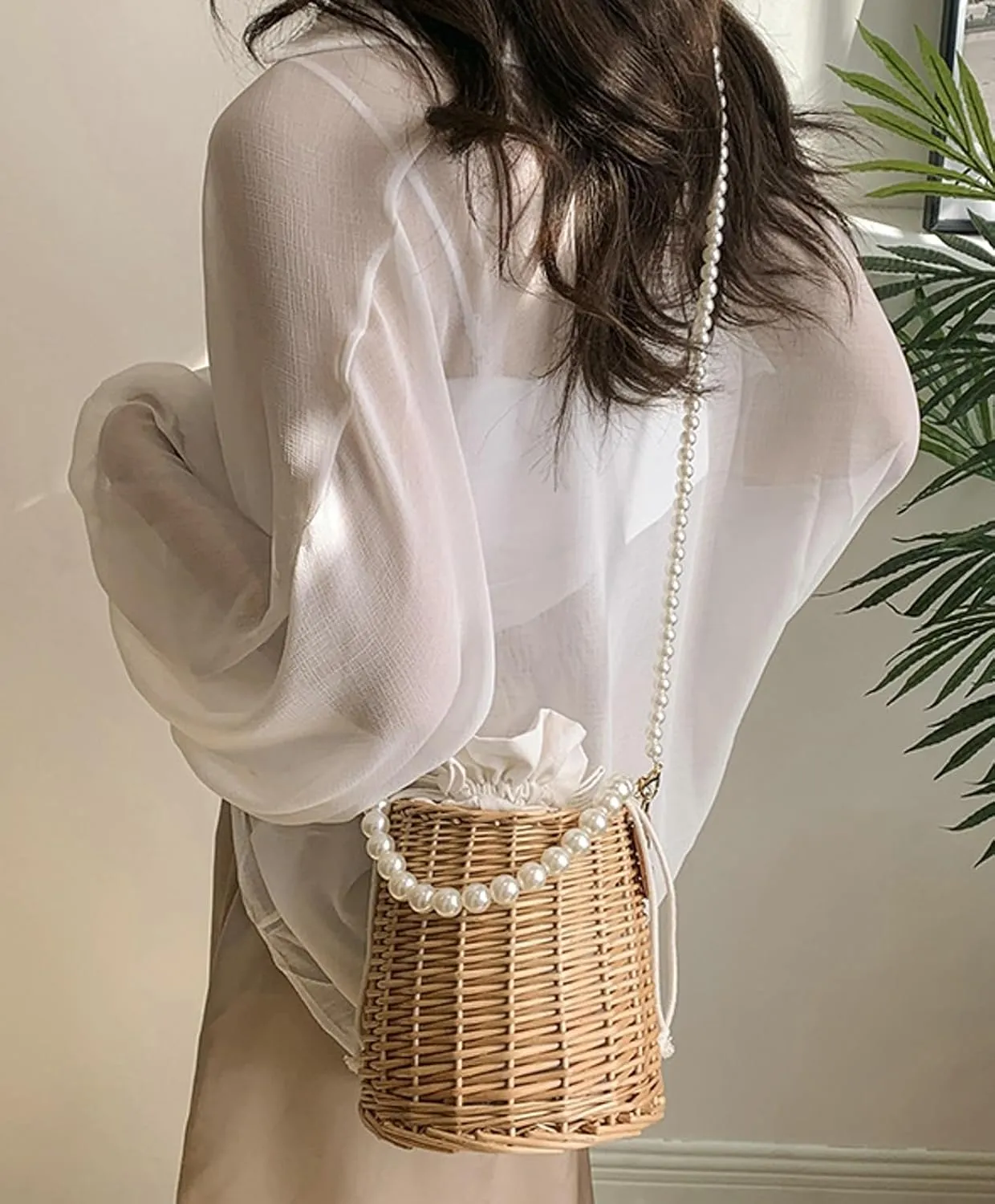 Pearl Crossbody Bucket Handbag Handwoven Mini Straw Basket Vintage Beach Bag Satchel Style Travel Vacation Daily Use