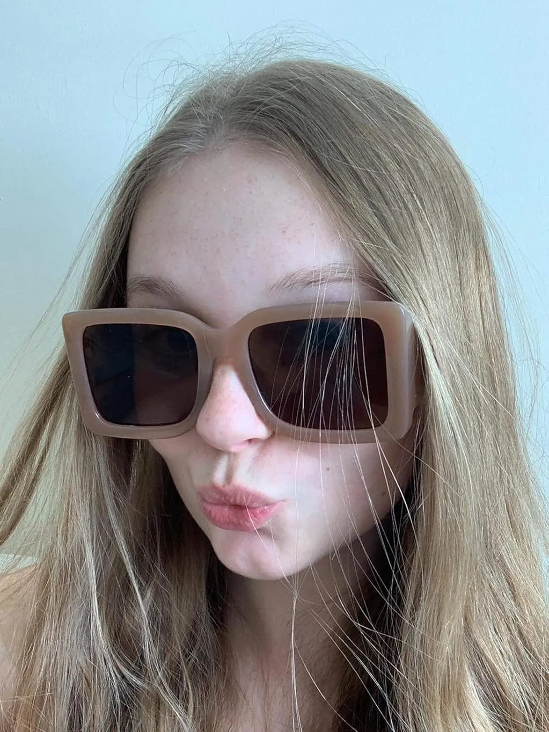 PORADAY Fashion Large Square Sunglasses for Women Men Trendy Black Thick Frame Luxury Designer Sun Glasses Modern Big Frame