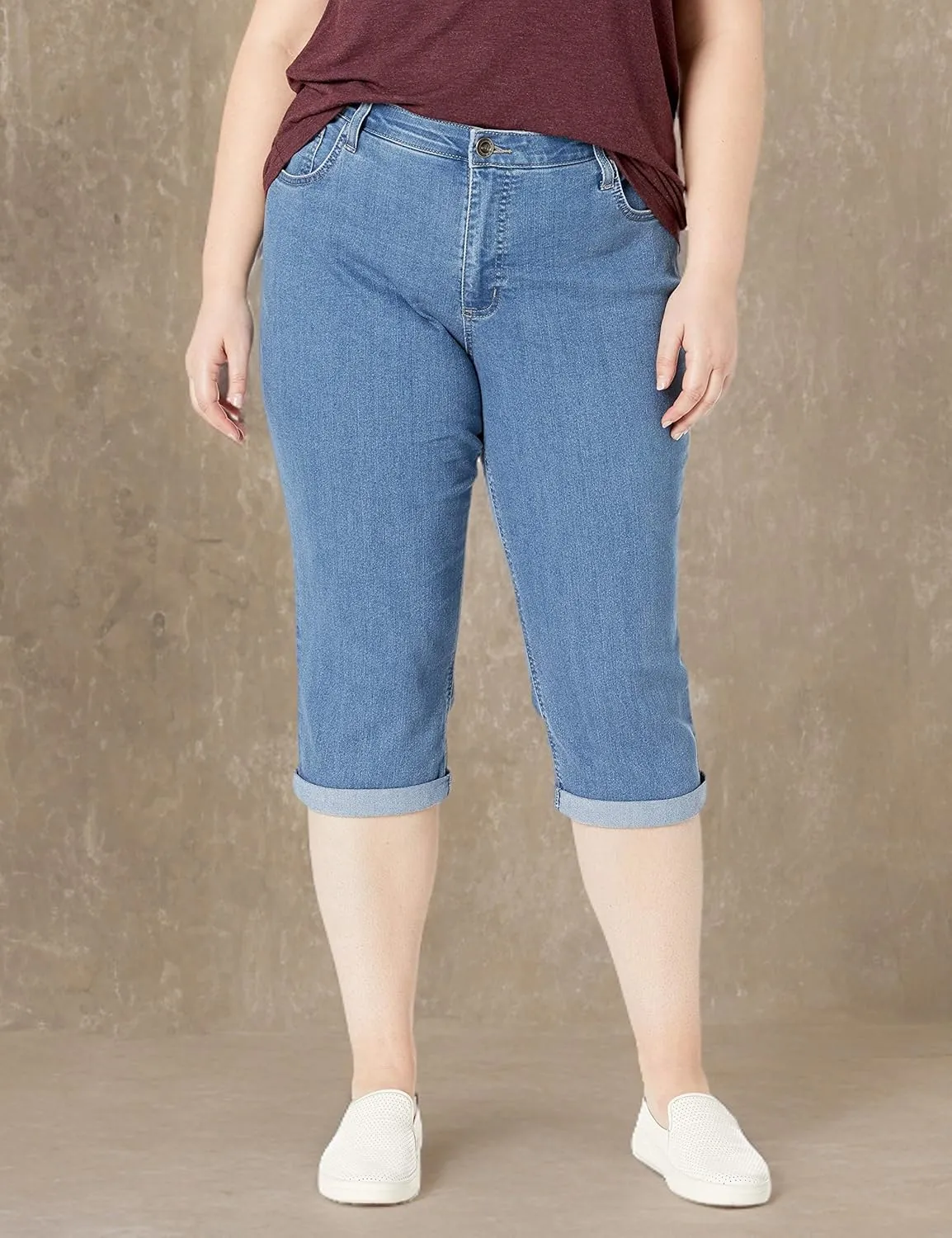 Riders by Lee Indigo Women's Plus Size Comfort Waist Cuff Capri