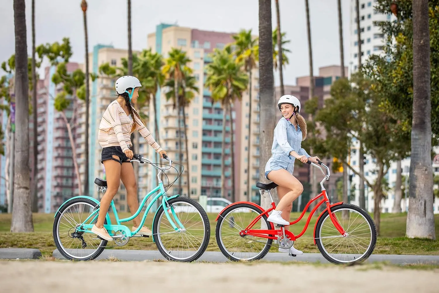 Schwinn Mikko Adult Beach Cruiser Bike