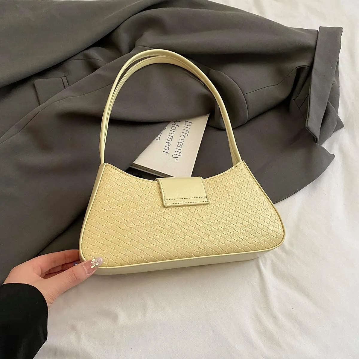 Shoulder Bags for Women Woven Purses and Handbags Coquette Bow Purse Y2k Bag Vegan Leather Small Clutch Hobo Handbag