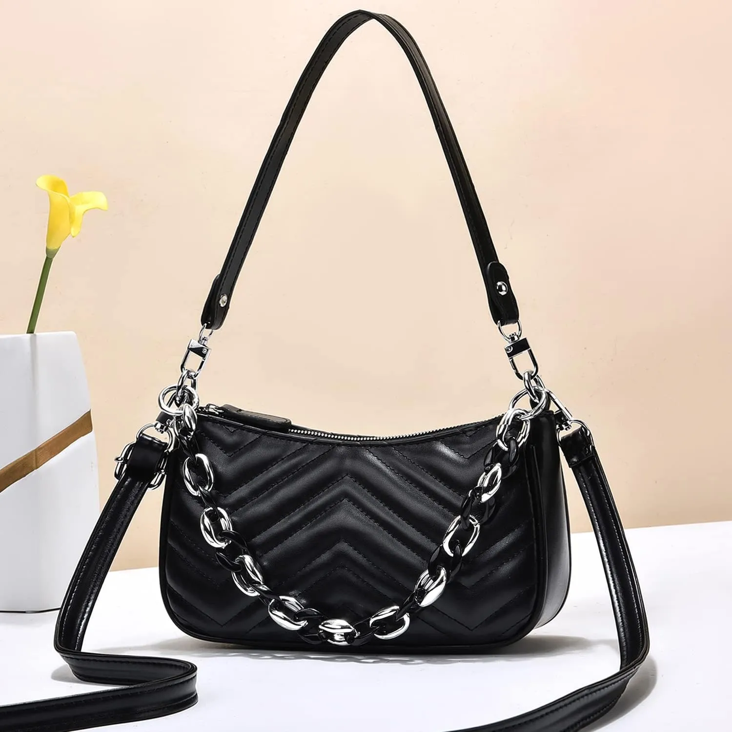 Small Tote Shoulder Bags Purses for Women Retro Classic Crossbody Bags Cute Clutch Purse and Handbag