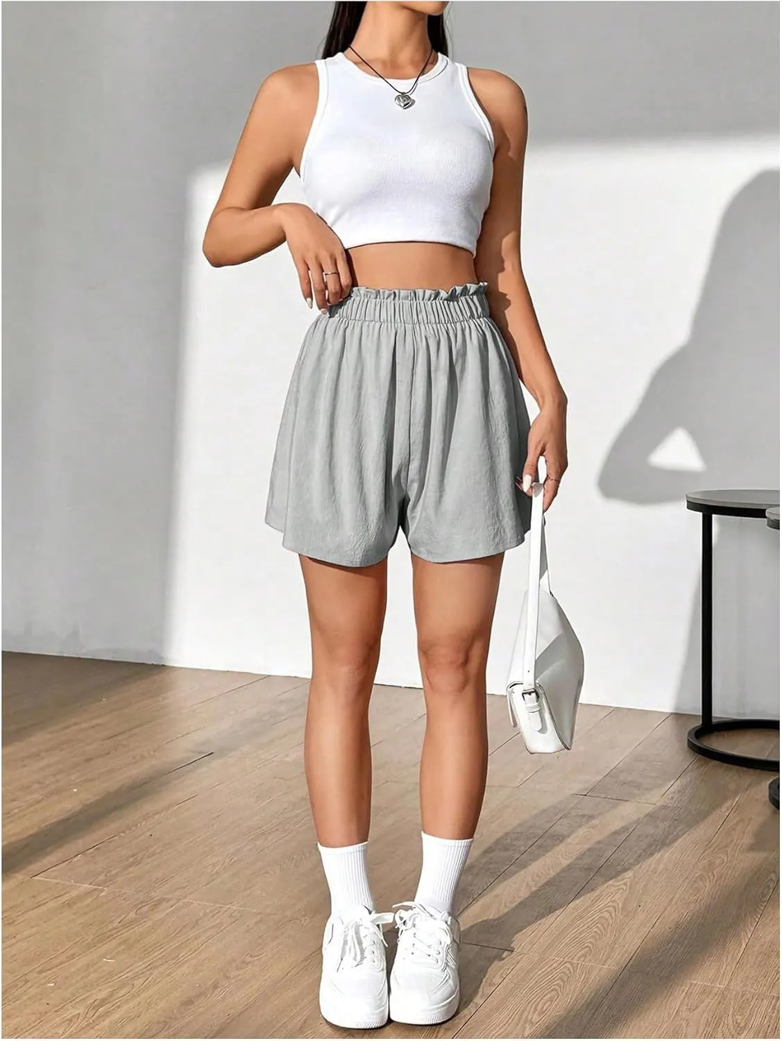 Verdusa Women's Ruffle Hem Solid Loose Shorts Elastic Waist Causal Shorts