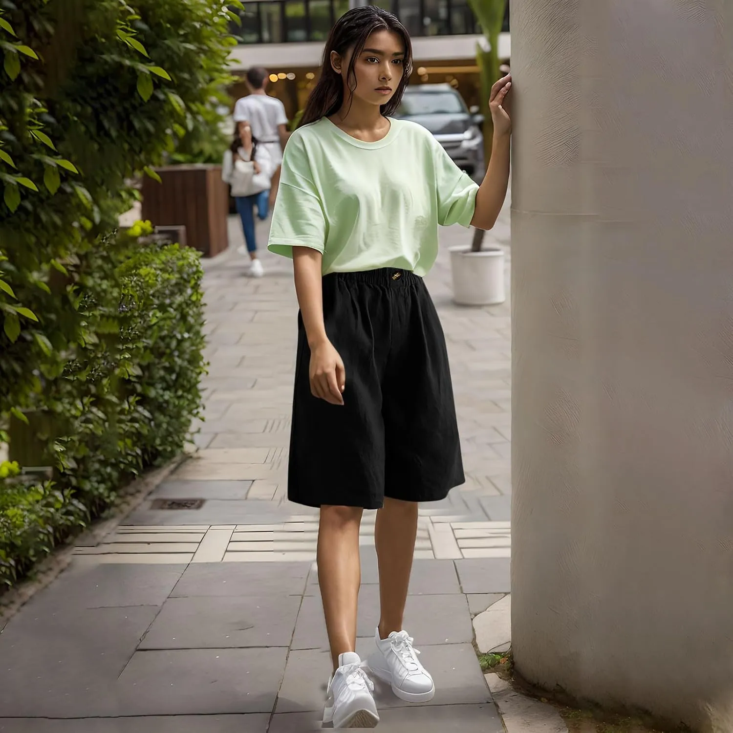 Womens Loose Wide Leg Bermuda Shorts Summer Comfy Elastic Waist Breathable Cotton Linen Knee Length Short Pants
