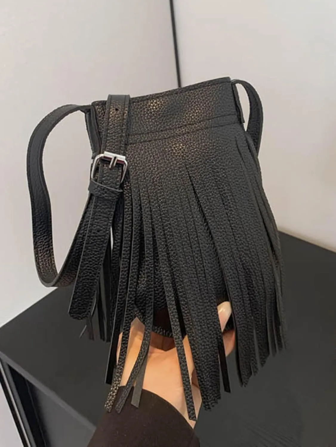 Women's Tassel Mini Shoulder Crossbody Bag Y2K Purses Clutch Strap Tote Handbags Bags
