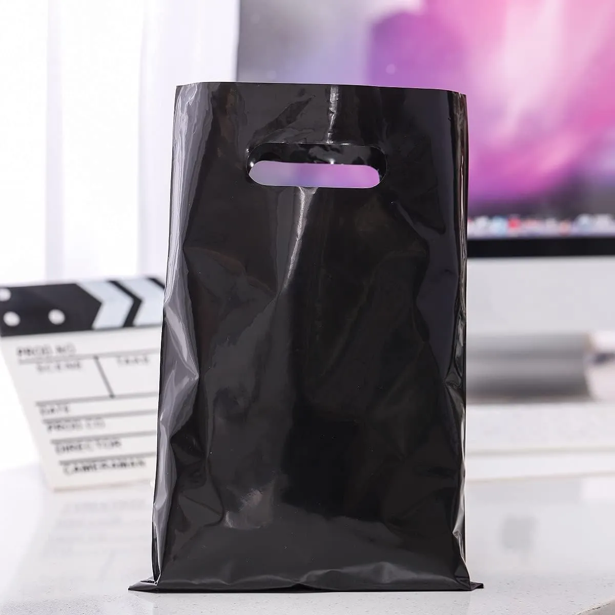 ysmile Black Plastic Shopping Bag for Samll Business, Plastic Merchandise Bag with Handle Poly Die Cut Bag 7.8"x11.8" Boutique