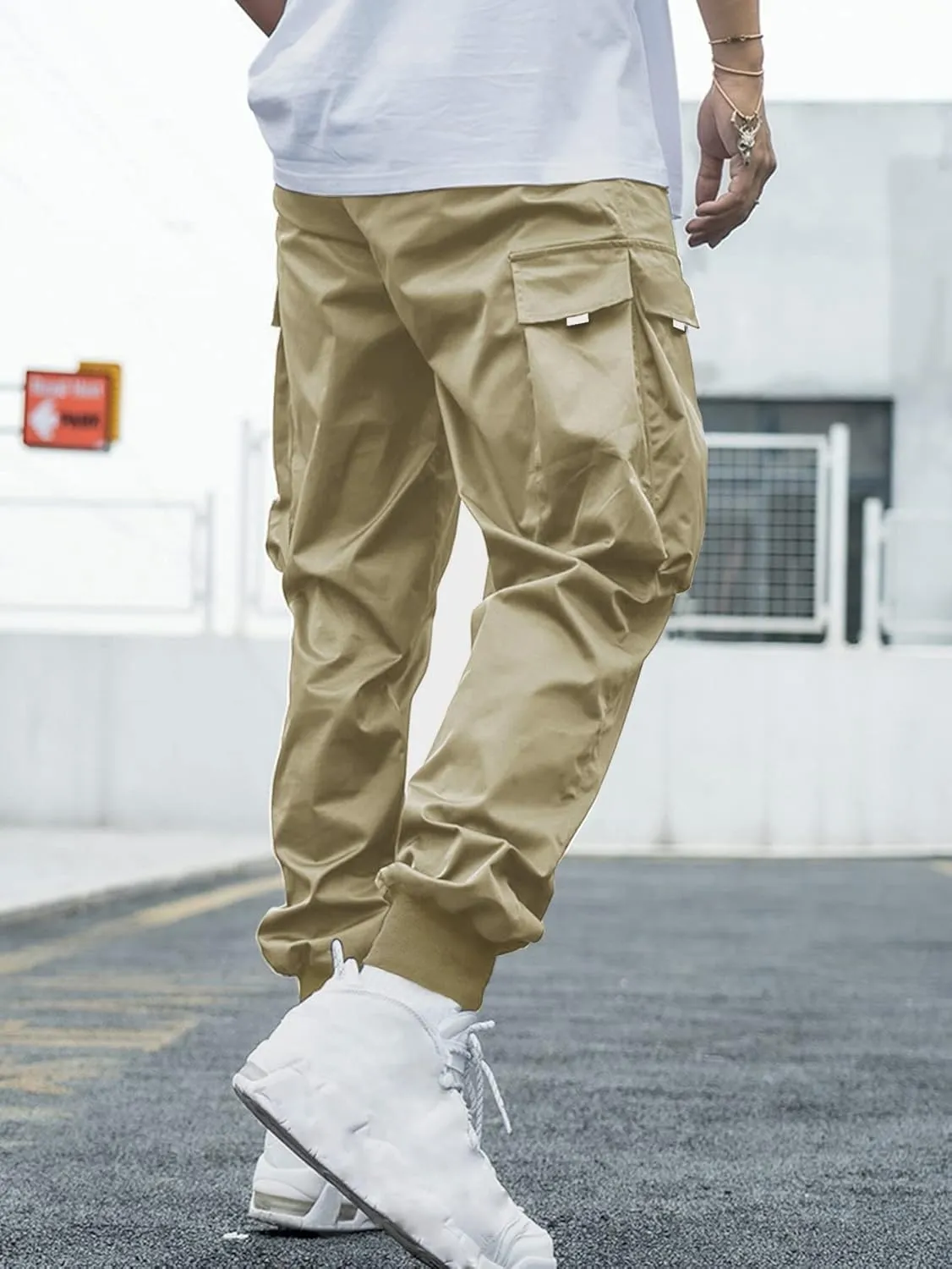 ZAFUL Men's Streetwear Cargo Pants with Flap Pockets & Drawstring Elastic Waist - Casual & Techwear Joggers
